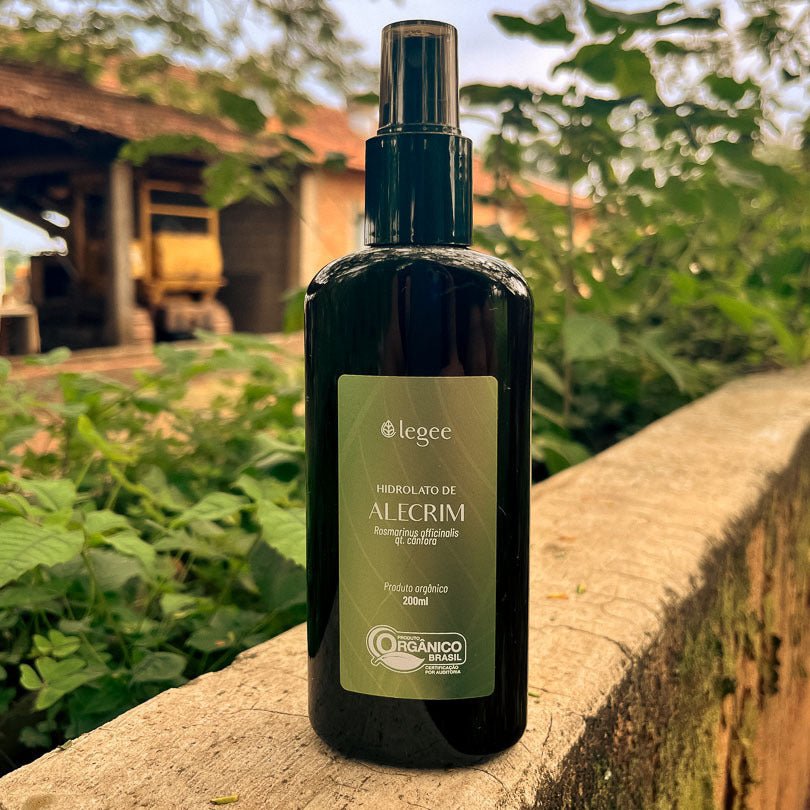 Hidrolato de Alecrim (Rosmarinus officinalis QT Cânfora) ORGÂNICO - 200mL - Legee