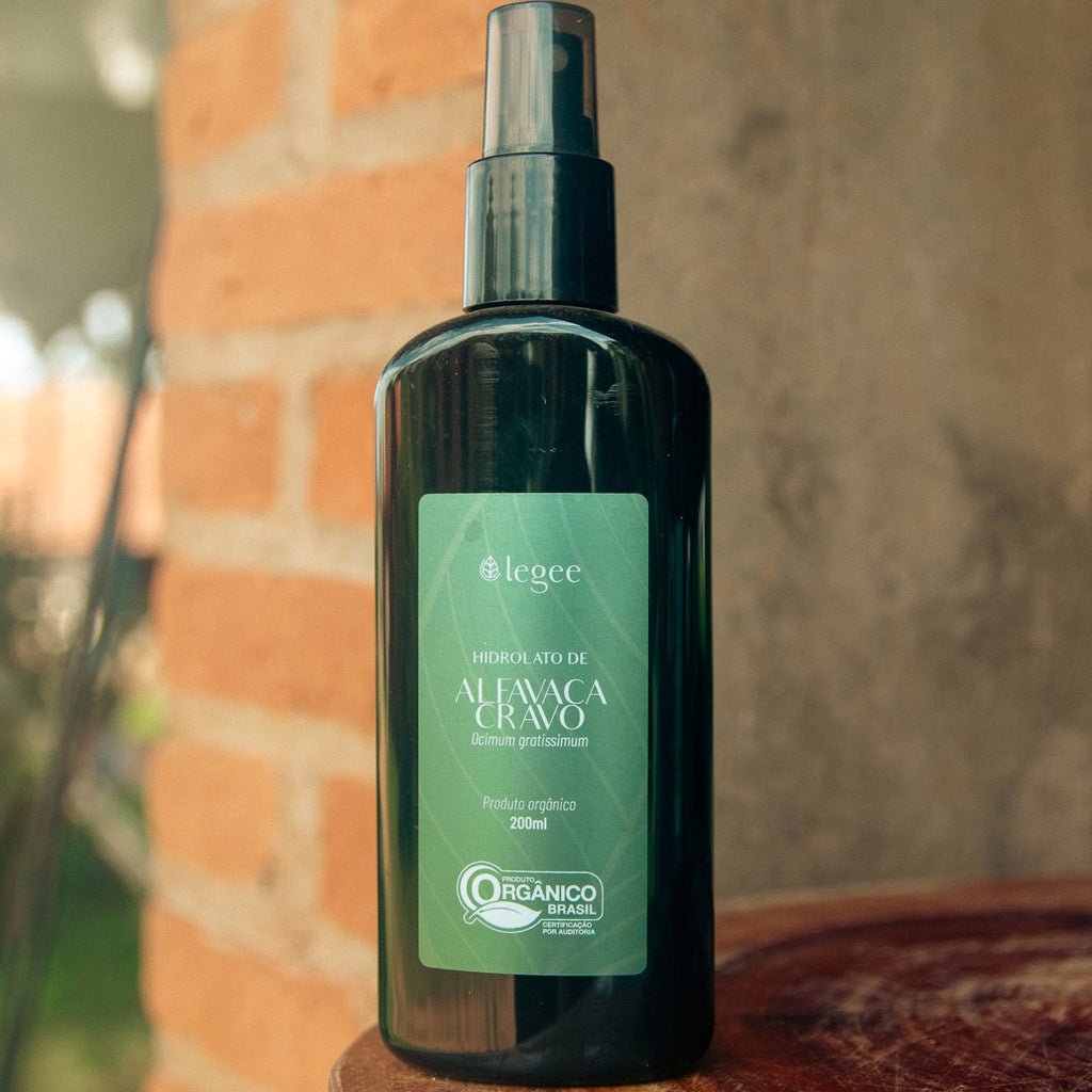 Hidrolato de Alfavaca Cravo (Ocimum gratissimum) ORGÂNICO - 200mL - Legee