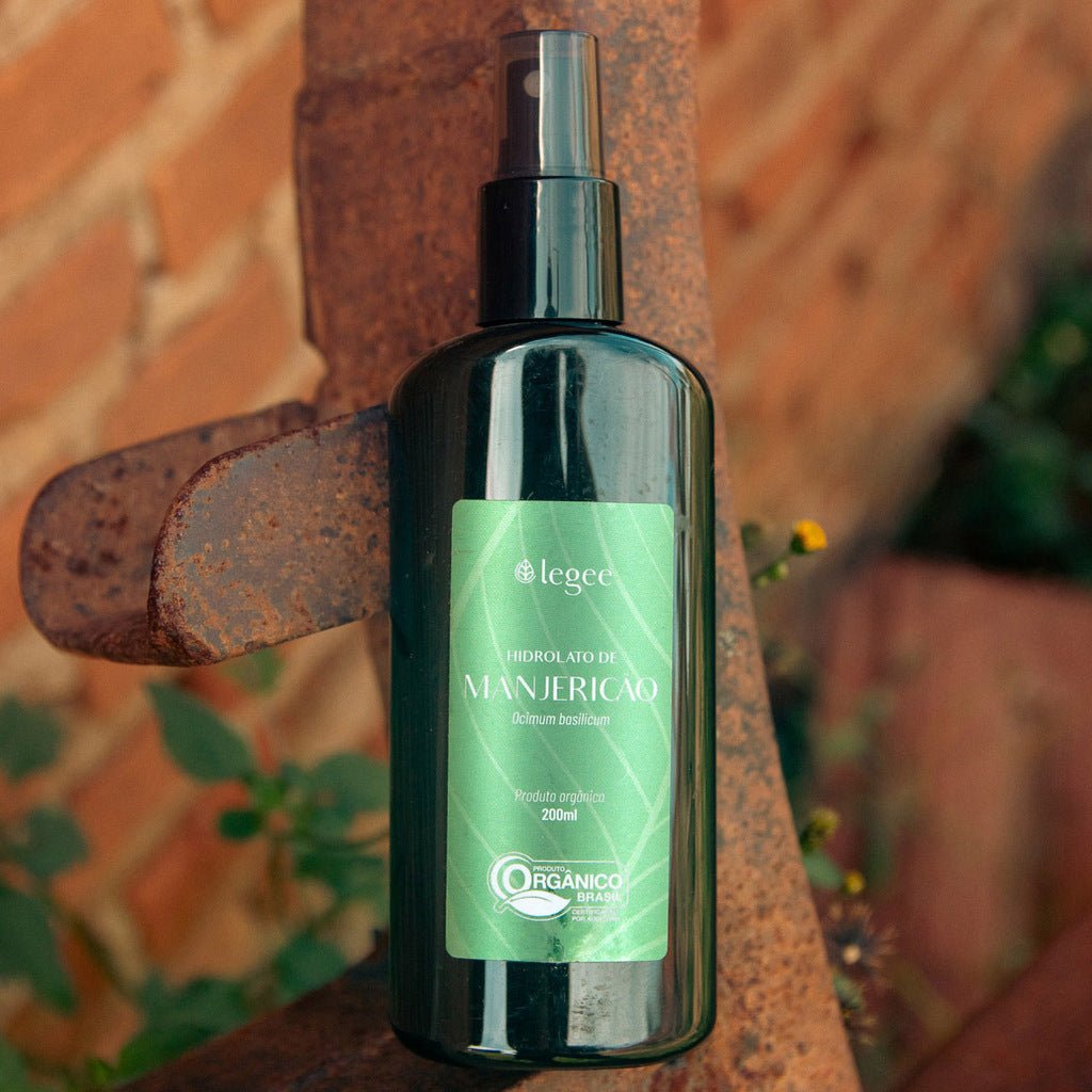 Hidrolato de Manjericão (Ocimum basilicum Qt Linalol) ORGÂNICO - 200mL - Legee