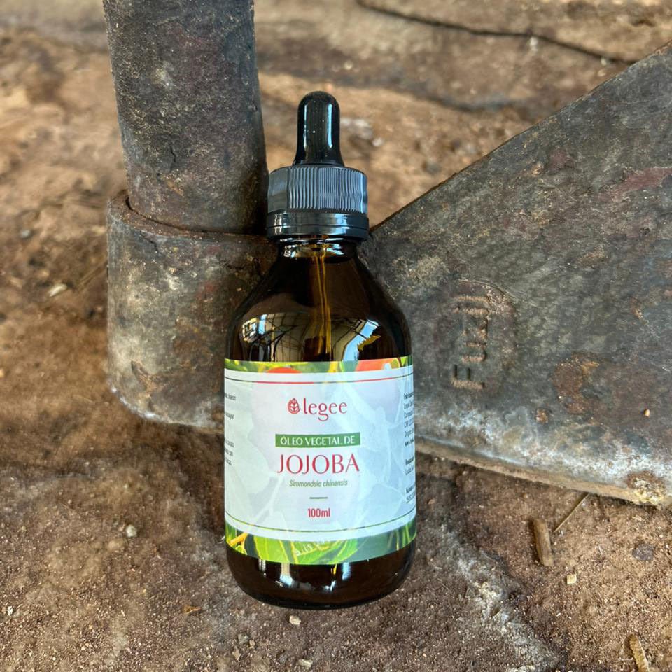 Óleo vegetal de Jojoba (Simmondisia chinensis) - 100mL - Legee